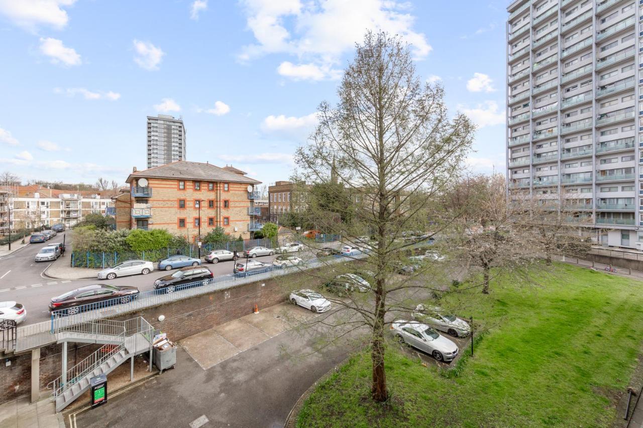 Hyde Park 4 Bedroom Superior Apartment London