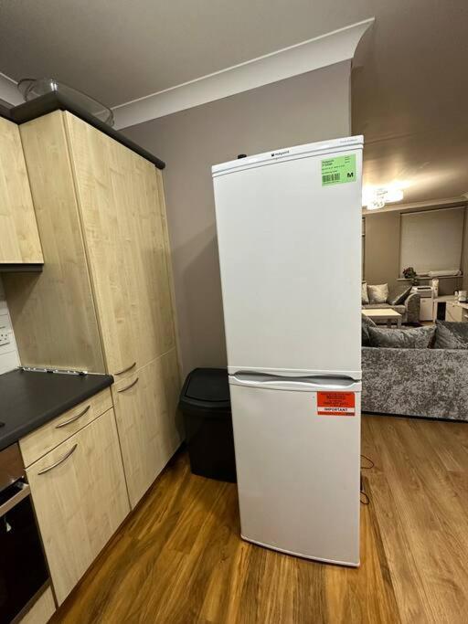 A 2 Standard Bedrooms Flat Apartment