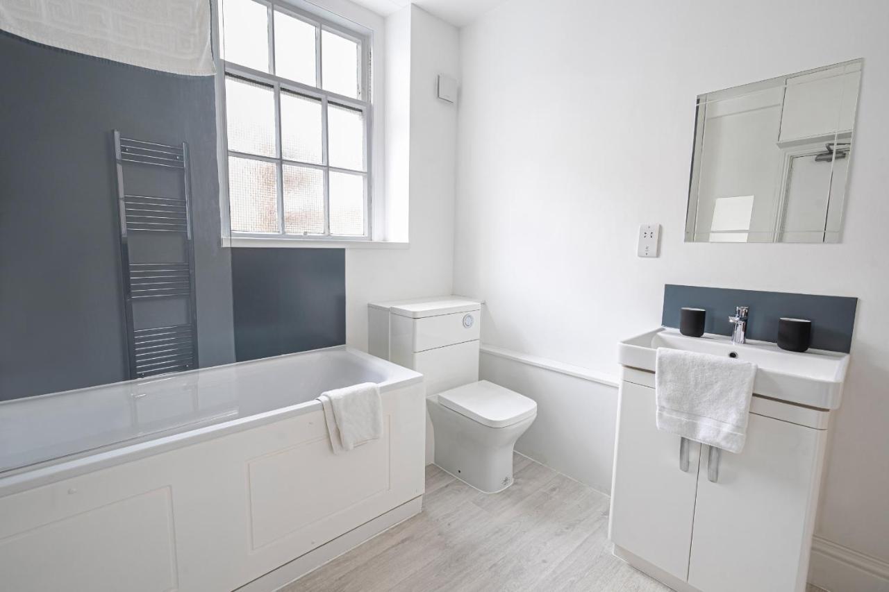 Beautiful 3 Bedroom Near Marble Arch And Oxford Street * Londen