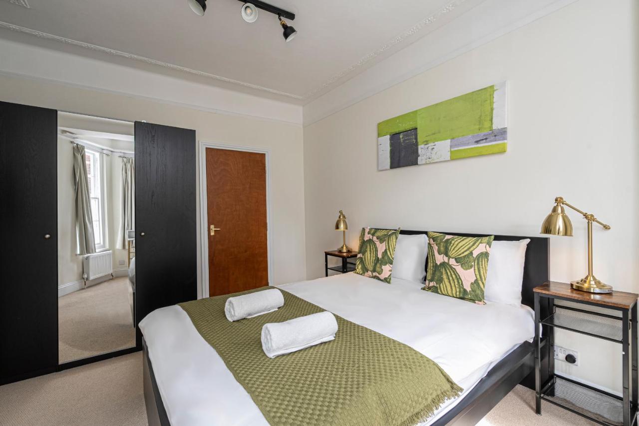 Beautiful 3 Bedroom Near Marble Arch And Oxford Street Appartement Londen