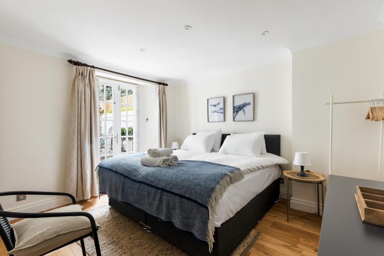 Fabulous Chelsea 2 Bed Apartment