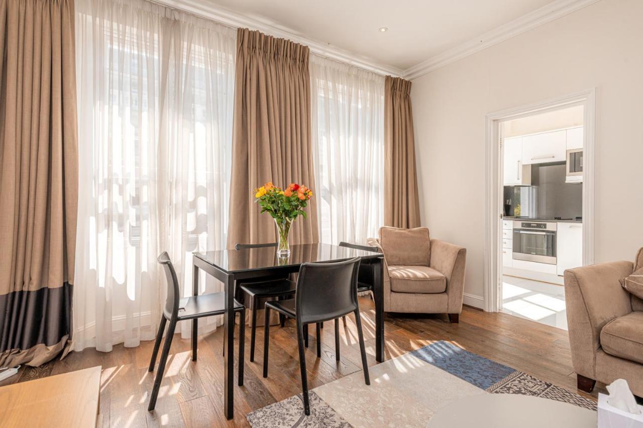 Apartahotel Manson Place 4*