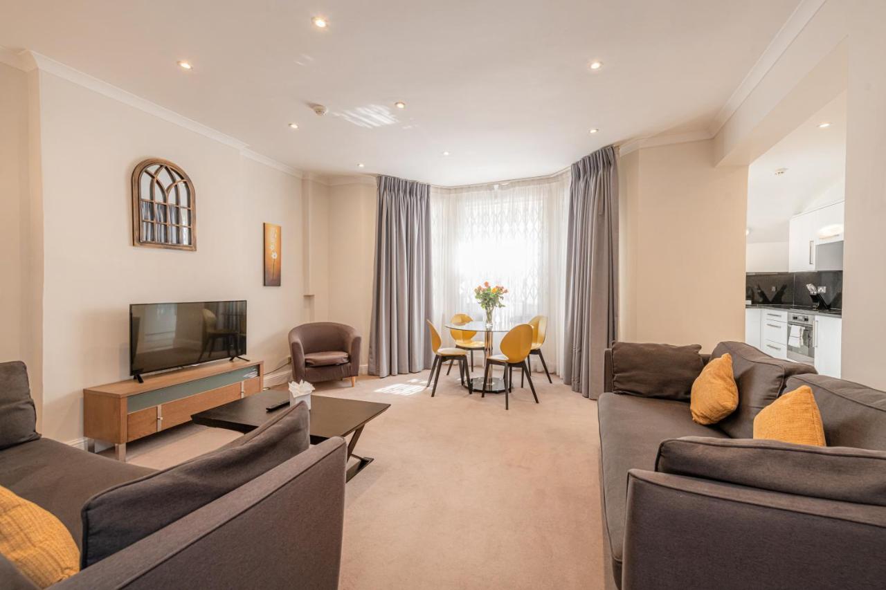 Apartahotel Manson Place 4*