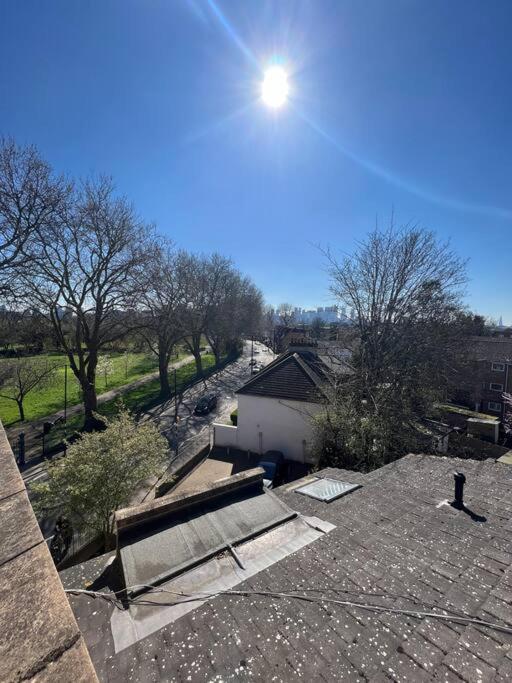 Appartement 2bed Flat With Great Views Londen