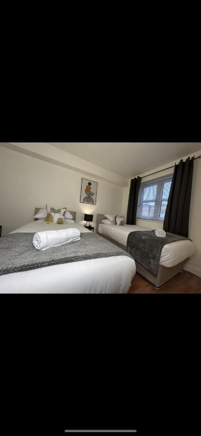Real Lush Properties-1 Bed Greenwich Apartment, London, Sleeps 6 Apartamento