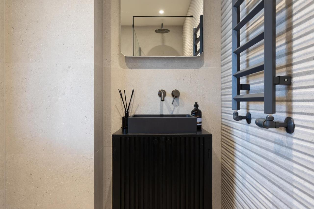 Apartment Stunning Townhouse With Large Roof Terrace