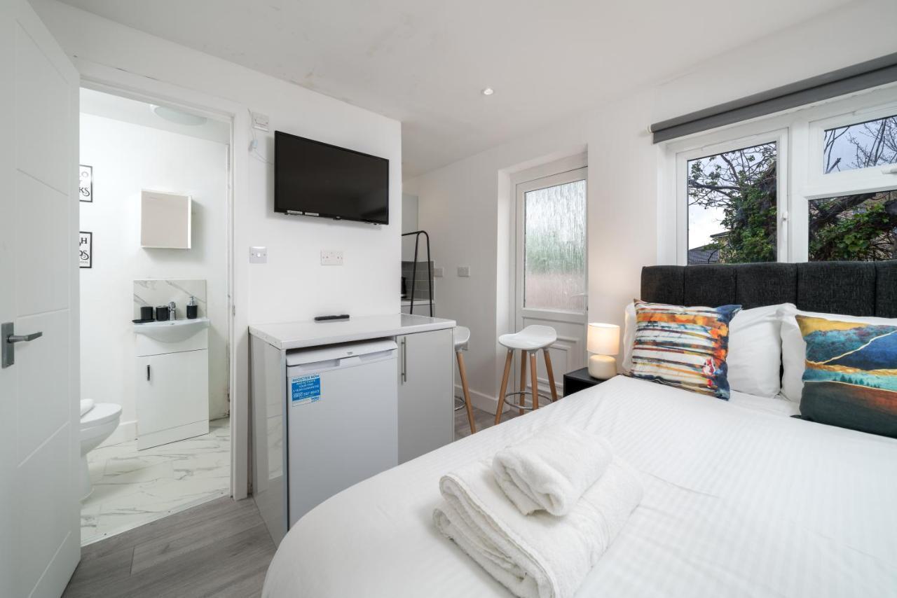 Apartment Selwyn Road *