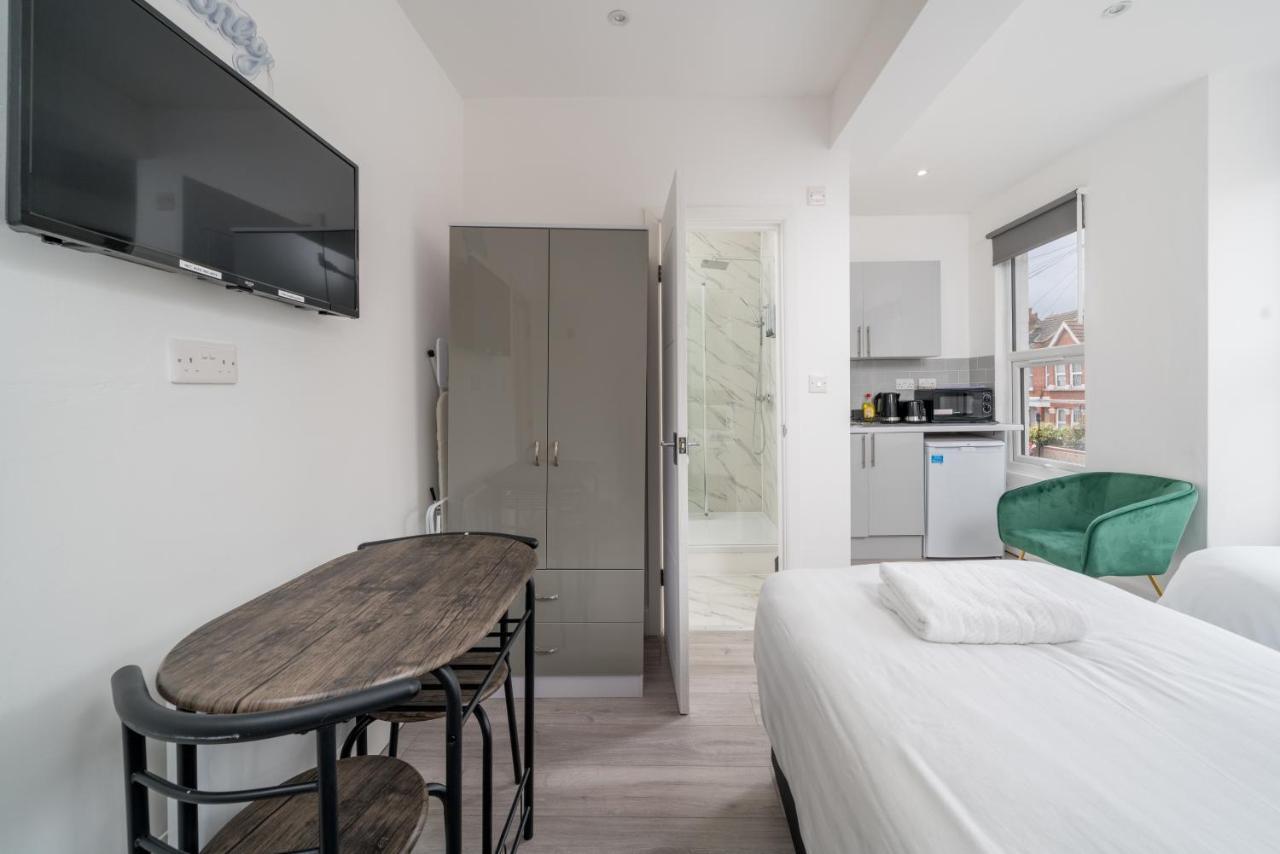 Apartment Selwyn Road