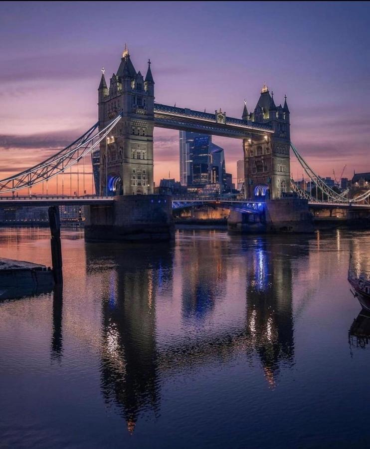 Thames View & Free Parking - Perfect Long Workers Only London