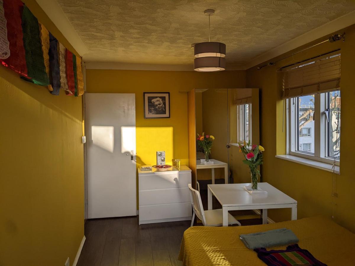 Homestay Creatives' House *
