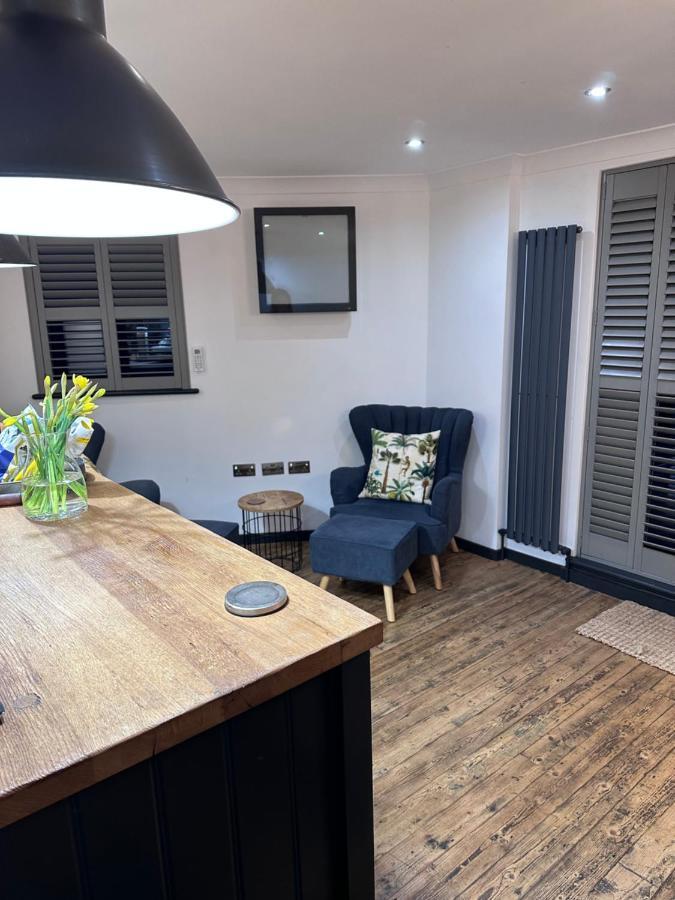 Appartement •mangohauslondon• •airconditioned•garden•fire Pit• Londen