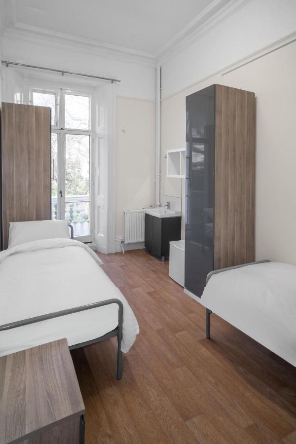 Holland House Hostel London