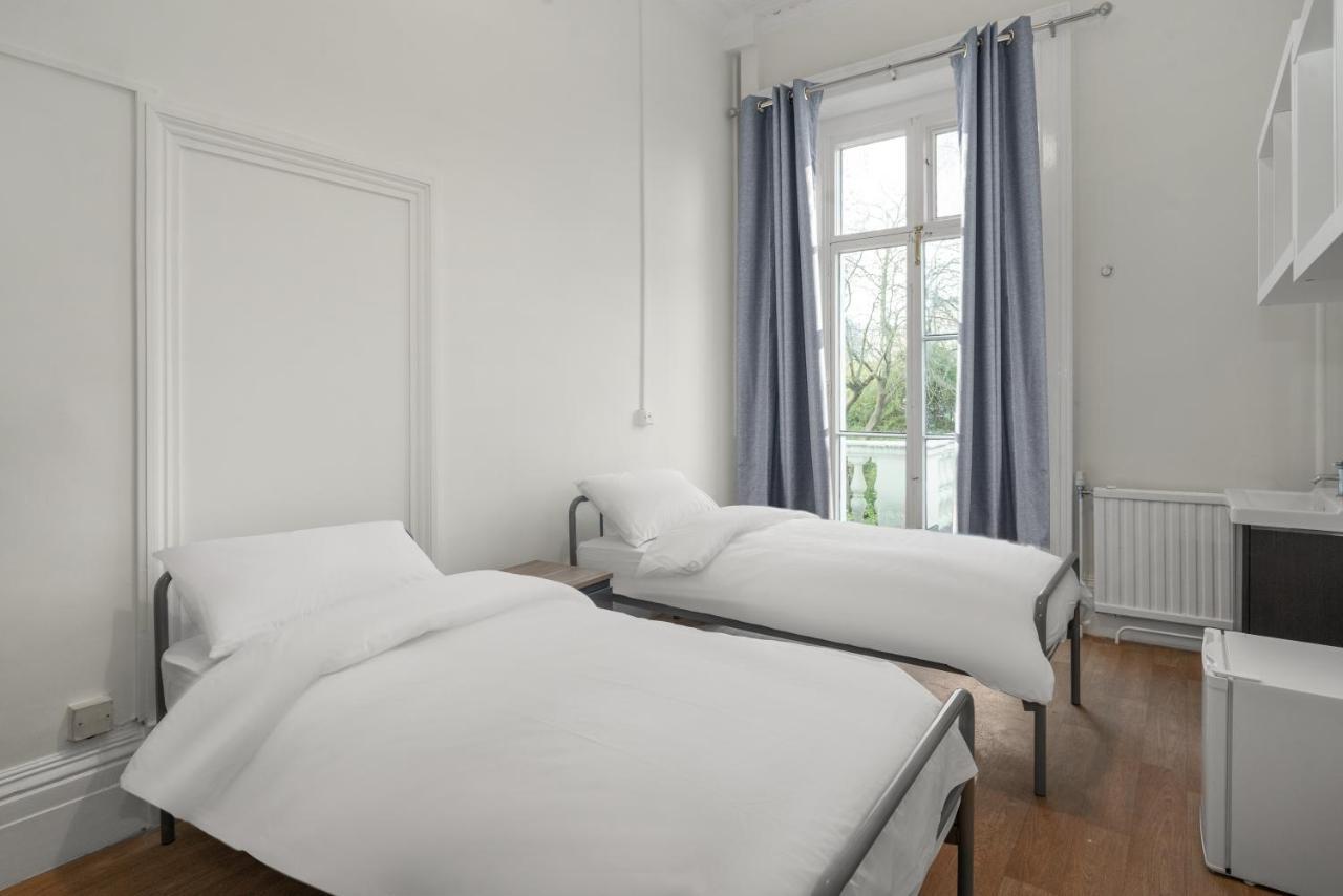 Holland House Hostel