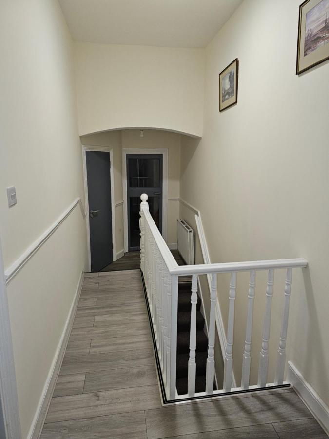 Apartment, Line London