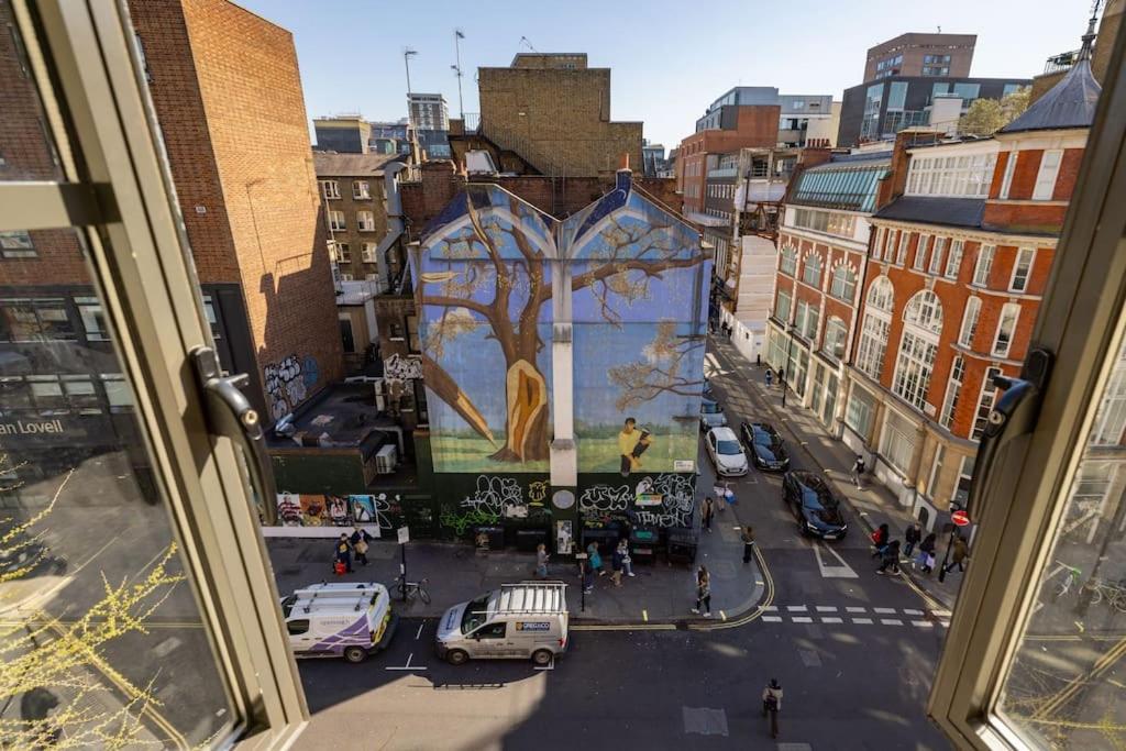 The Soho Star * London