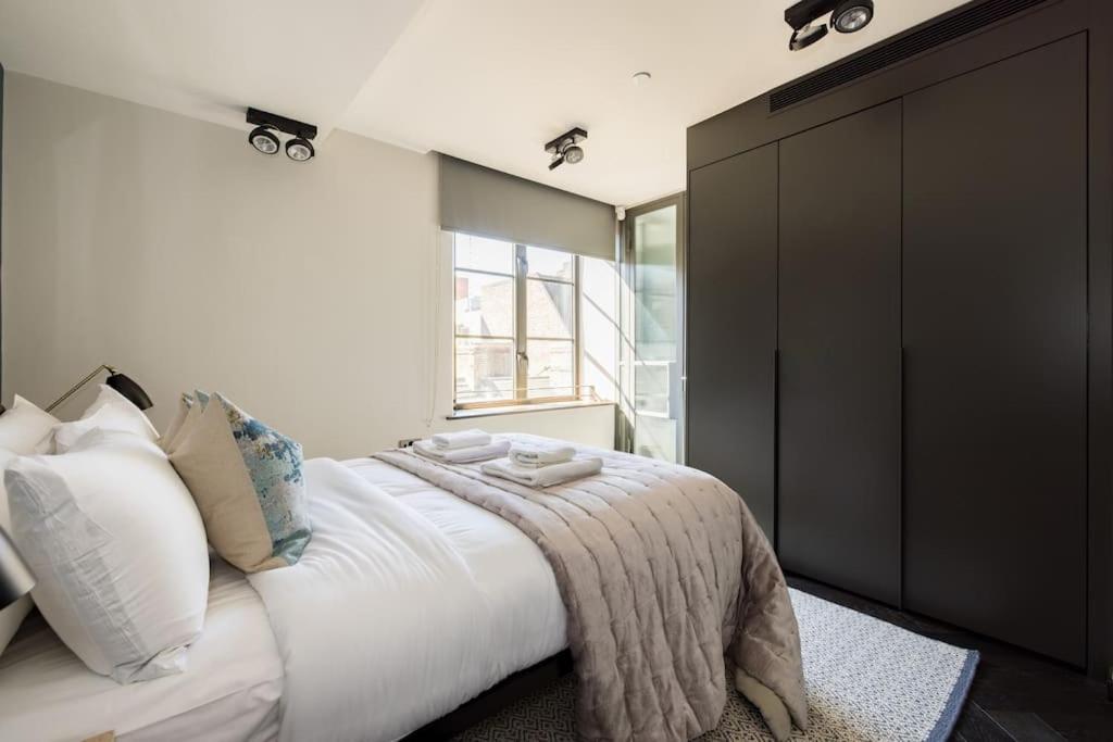 The Soho Star Apartment