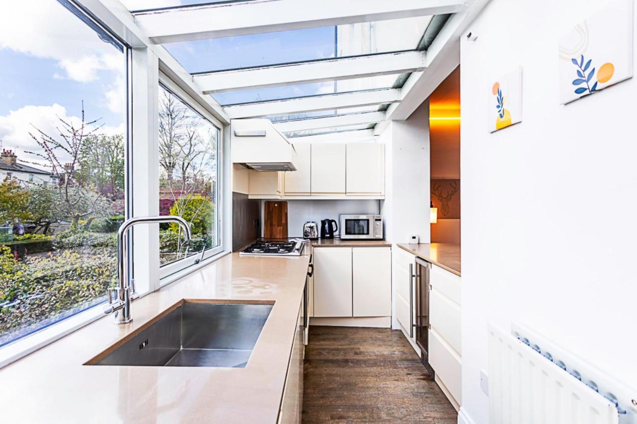 Appartement Charming Flamingo In Paddington Londen
