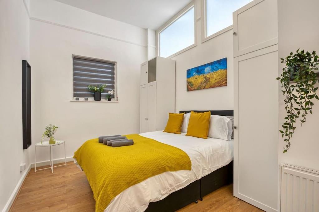 Charming Earls Court *
