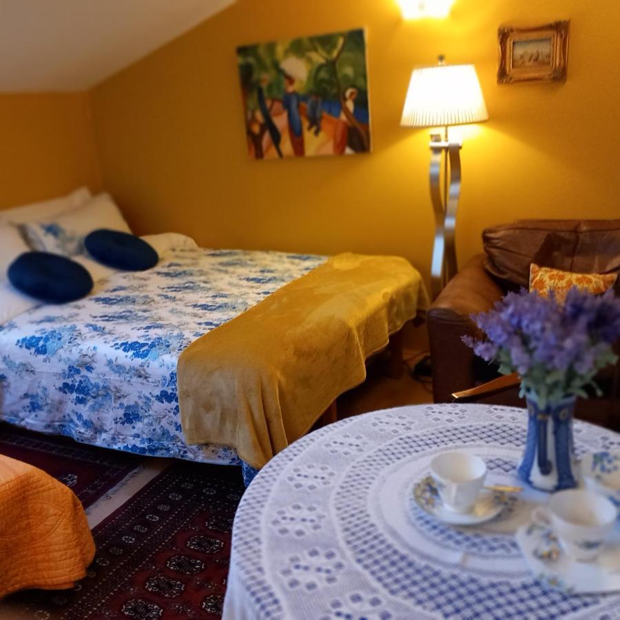 Juliette's Bed & Breakfast London