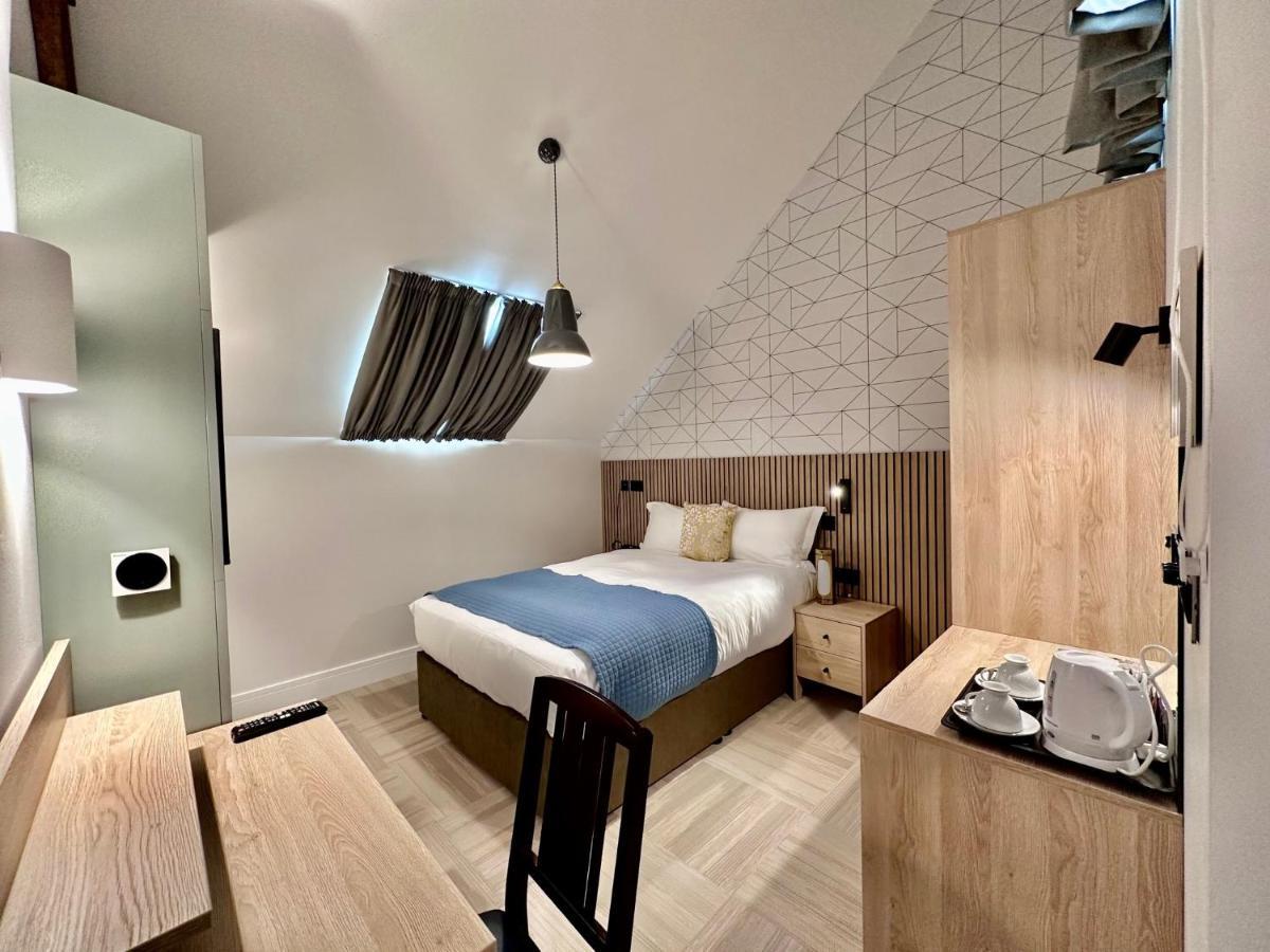 The Pillar 4* London