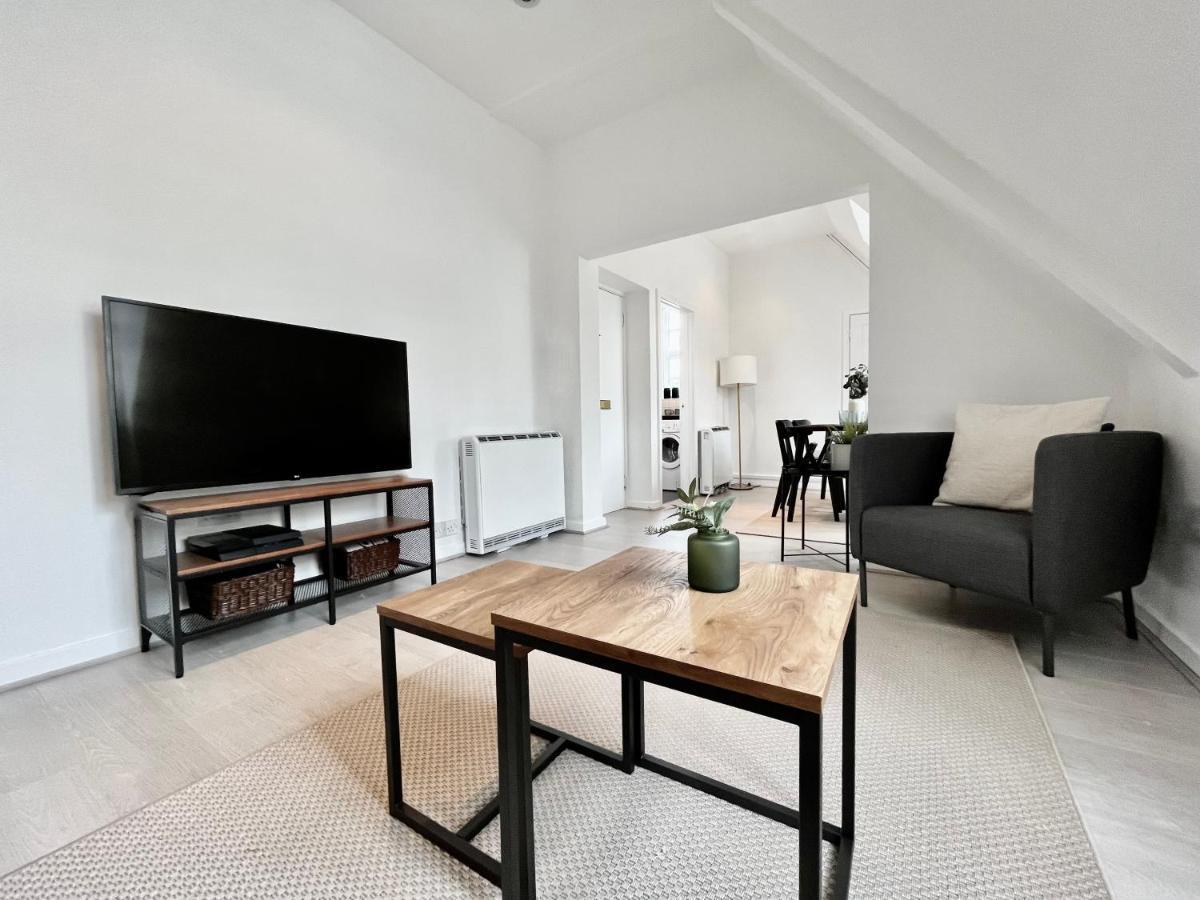New Oxford Circus 2 Bedr, 3 Beds Location Appartement Londen