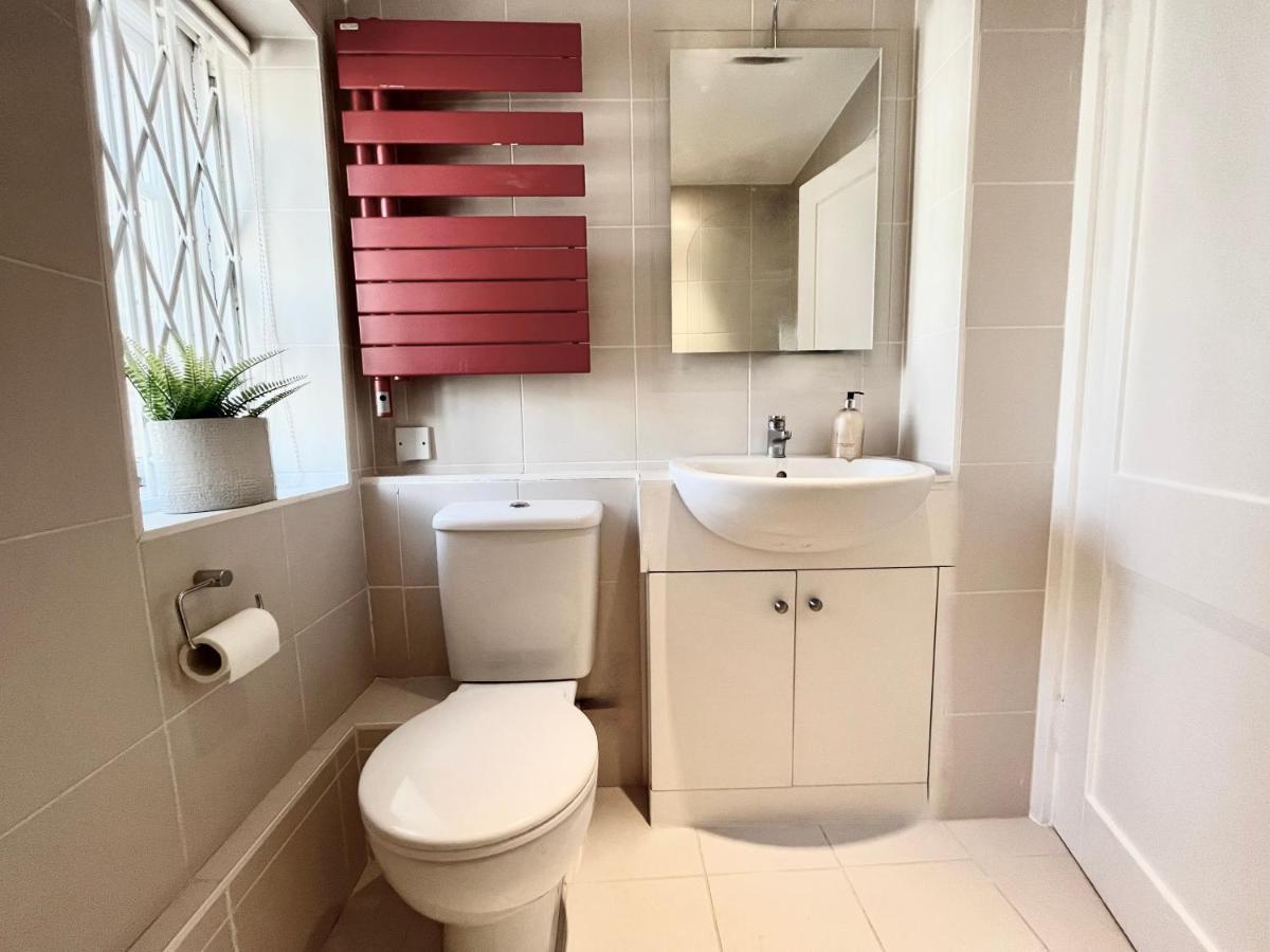 New Oxford Circus 2 Bedr, 3 Beds Location Londen