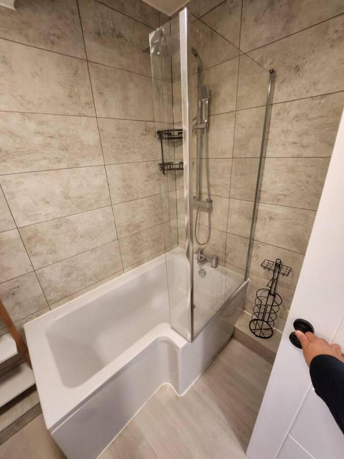 Beautiful 2-bed In - Sleeps 6! * Londen