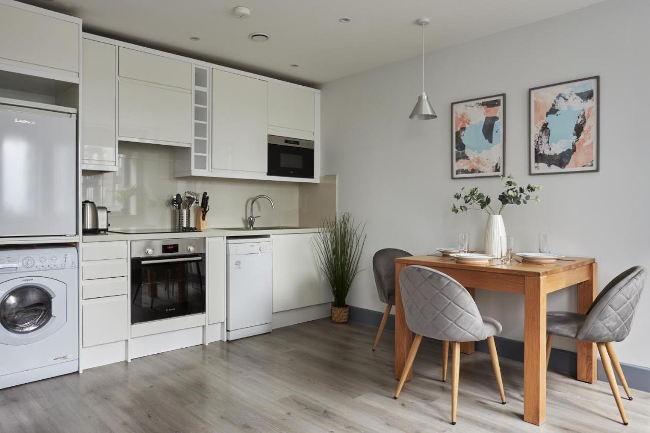 Wembley Stadium By Viridian Apartment *