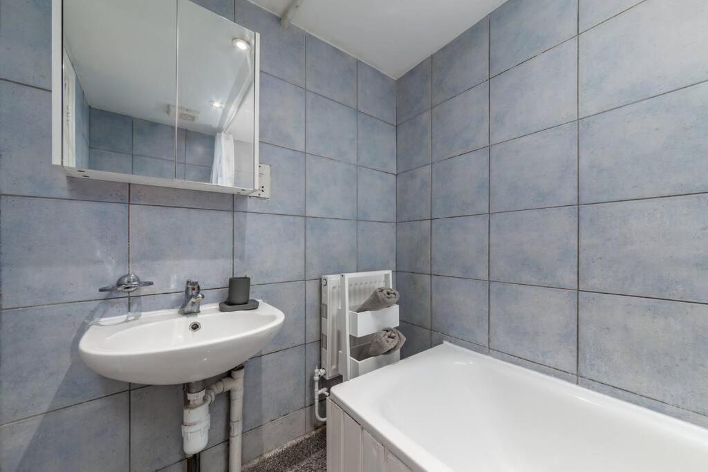 Apartment Lovely One Bedroom Flat On Edgware Road #03 London