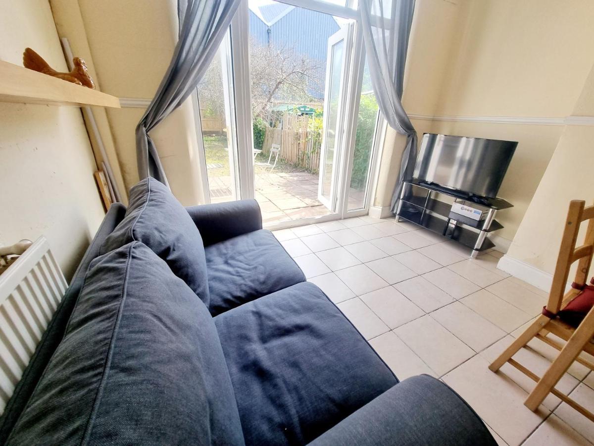 Homestay Orford Village London