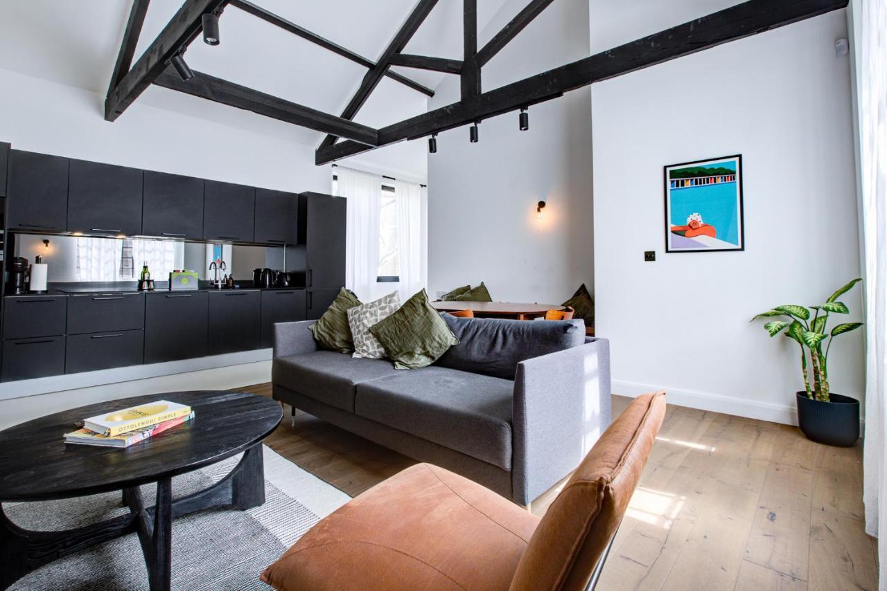 Stylish 1br Unit, Super Fast Internet, Gated Complex - Near Queen's Park! Appartement