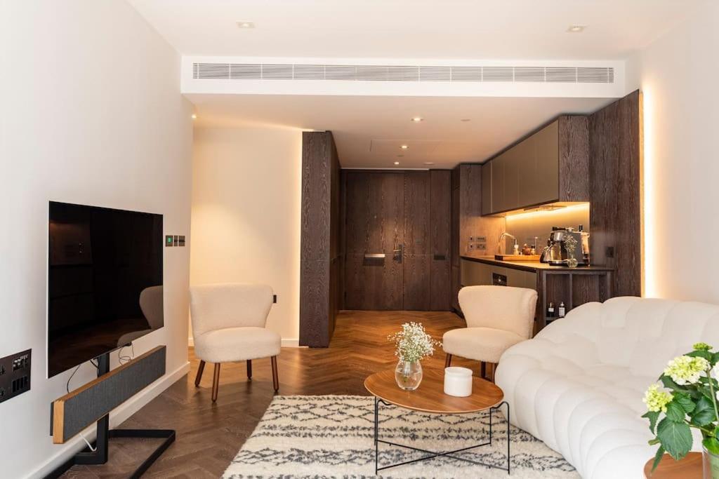 Luxury 2 Bedroom Flat Apartamento *