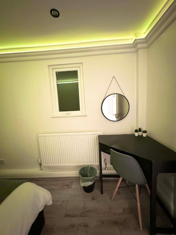 Private In - Kensington *
