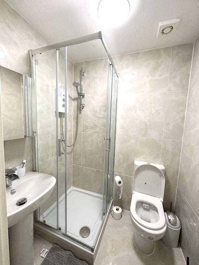 Private In - Kensington *