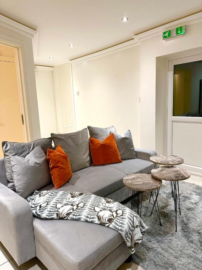 Private In - Kensington Appartement