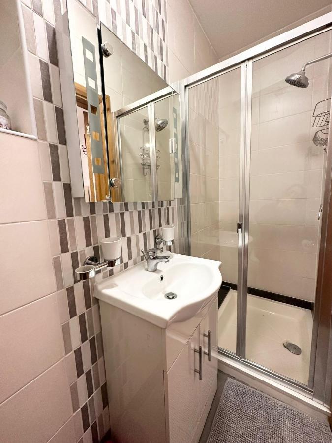 Vakantiehuis Retreat To A Stylish Ensuite In