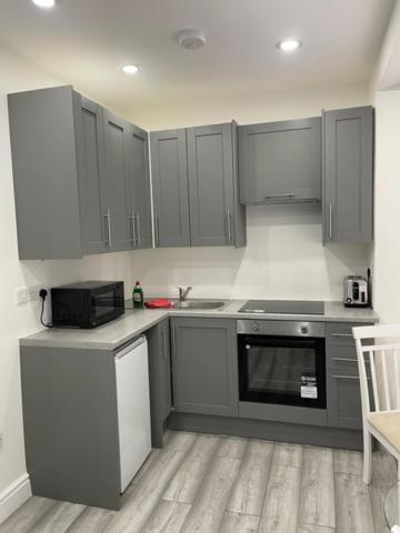 East Self Check In Apartment London