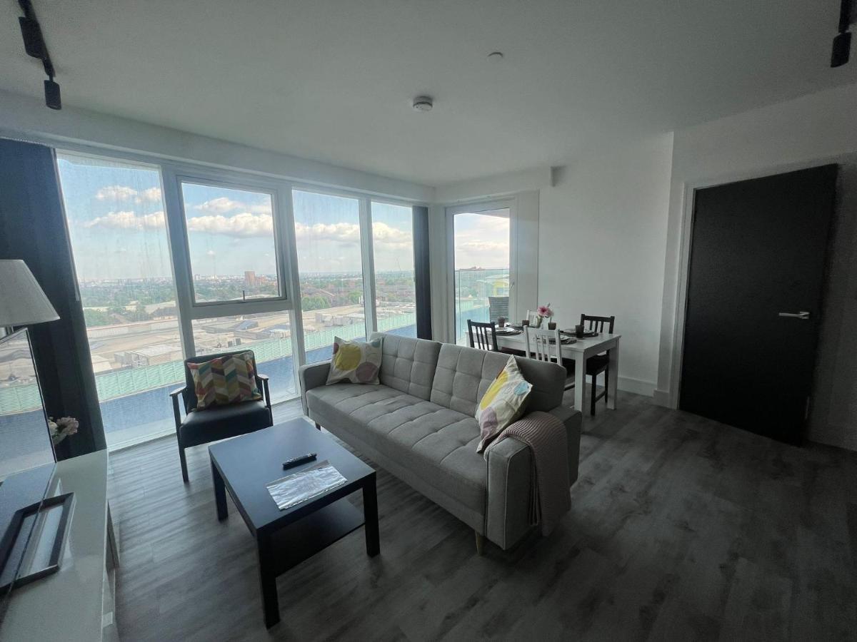 Apartment One West Point , Icon Tower *
