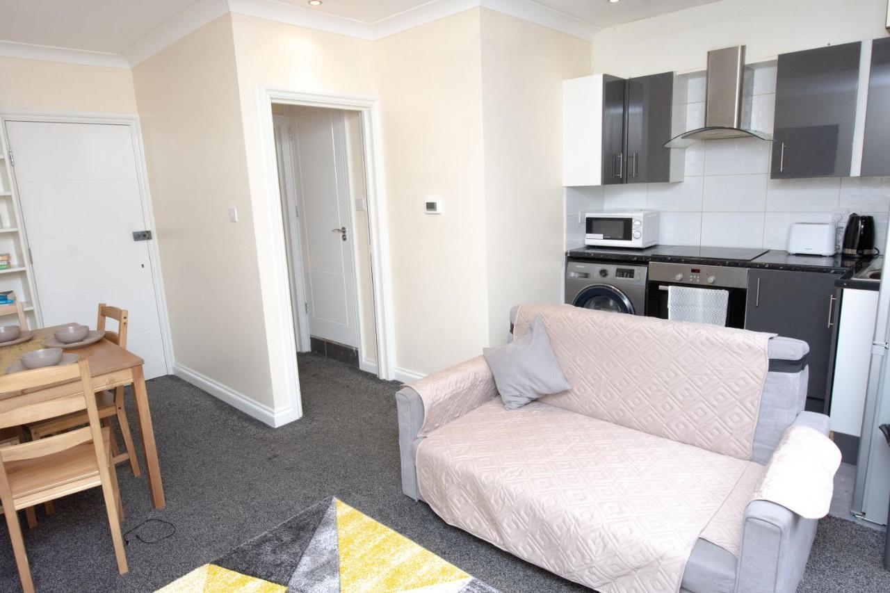 Evergreen Apartments-flat 7, * Londen