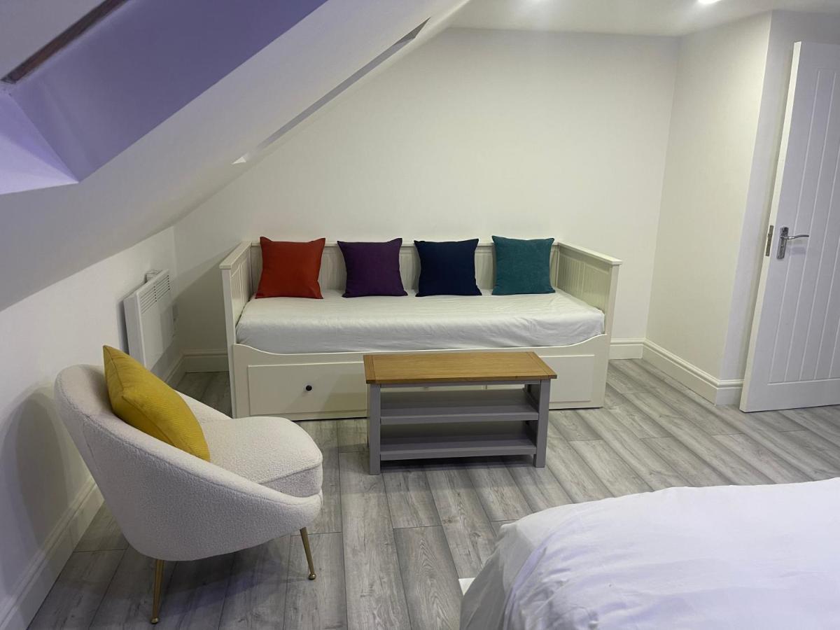 East Self Check In Apartment London