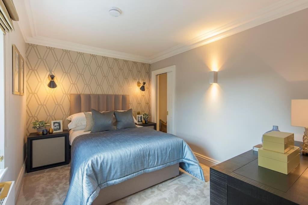 Hyde Park-penthouse-air Con-luxury Apartment *
