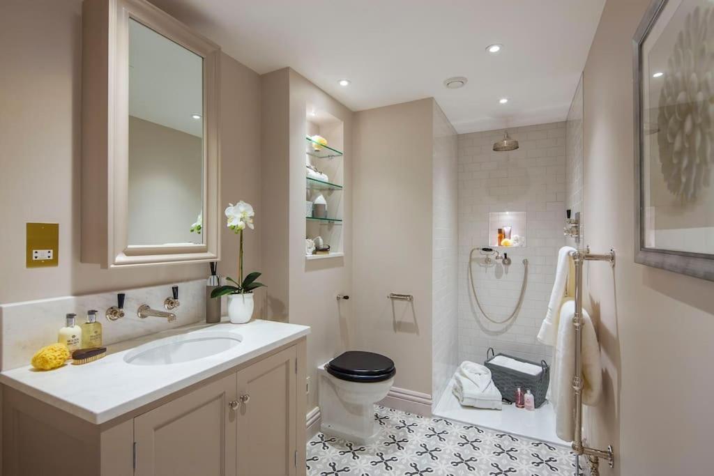 Hyde Park-penthouse-air Con-luxury London