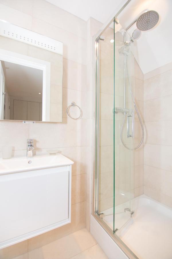 Whitfield Street Apartamento