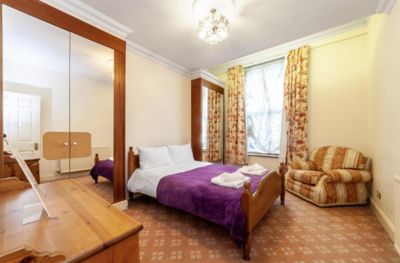 Apartment Large 3 Bed In Kensington Gardens London