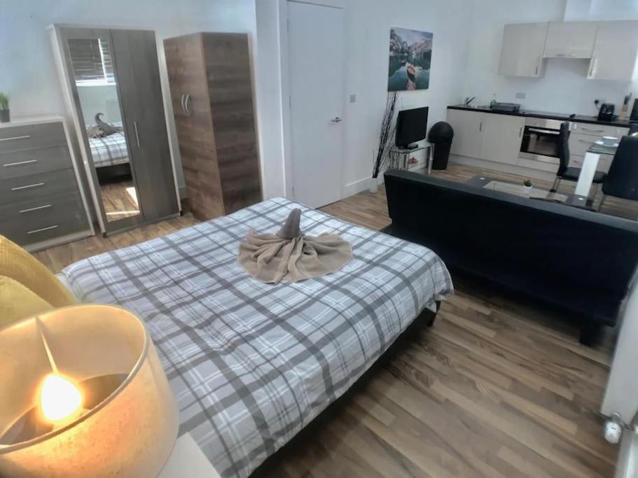 Southwark & Bermondsey Nest Penthouse Apartment London