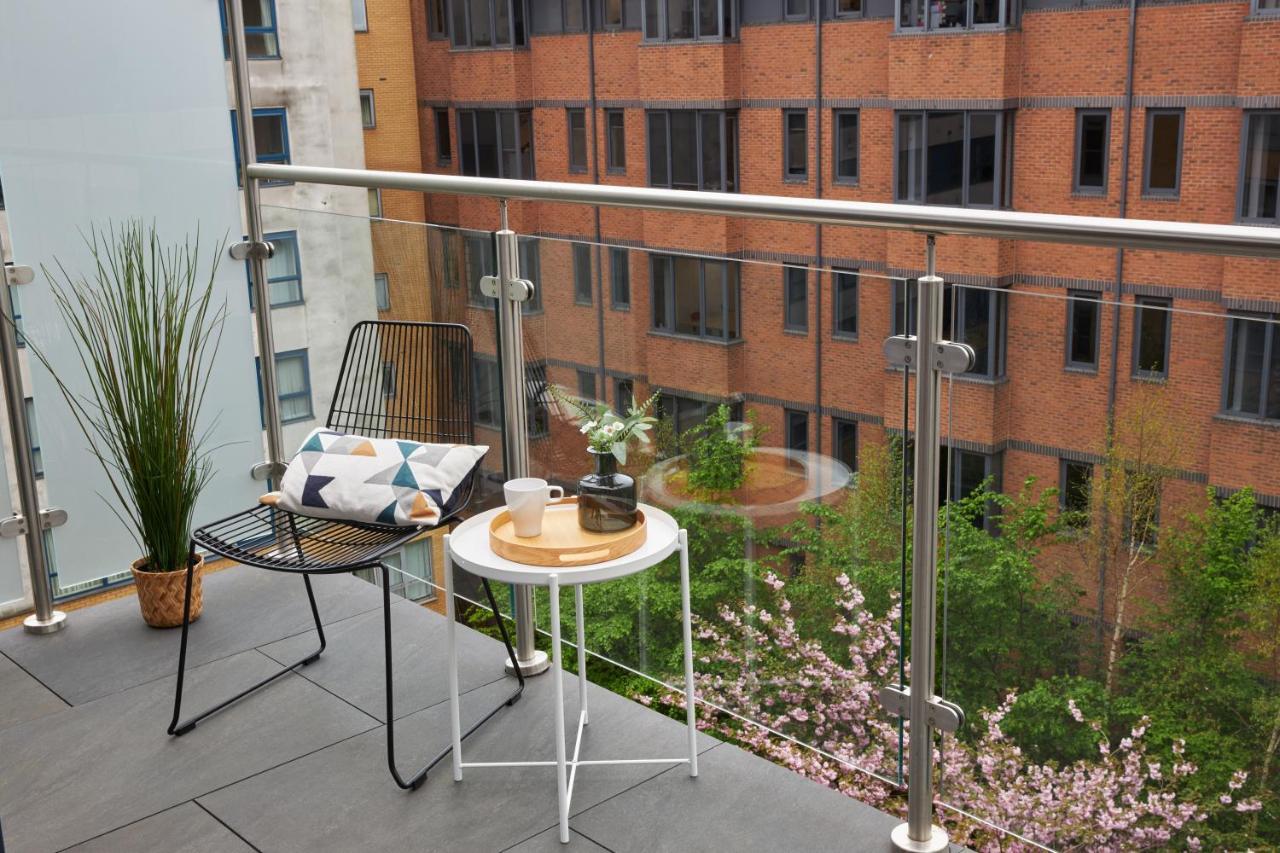 Apartment Kings Oak House By Viridian London
