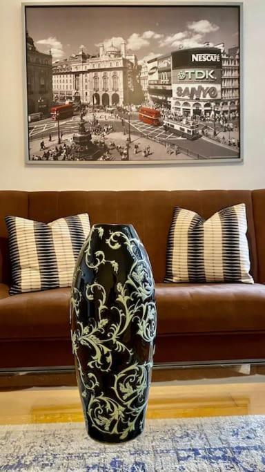 Camberwell Central: 2-bedroom Flat With Excellent Connections Apartment *