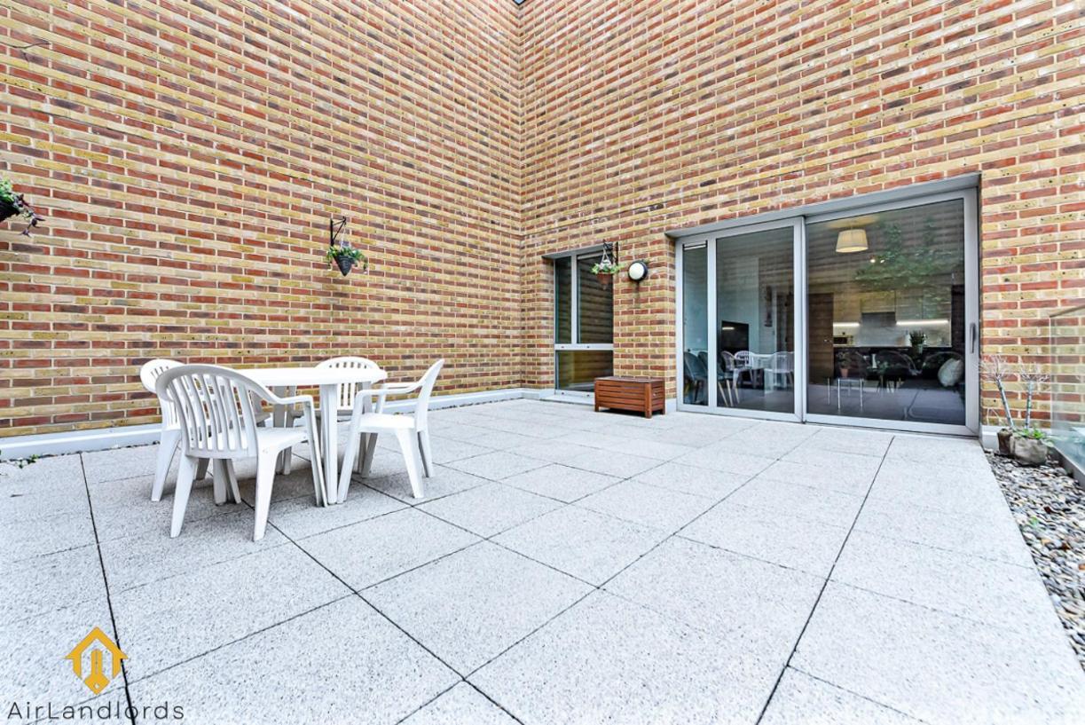 Appartement Exclusive 3 Bed 3bath Penthouse Near Canary Wharf *