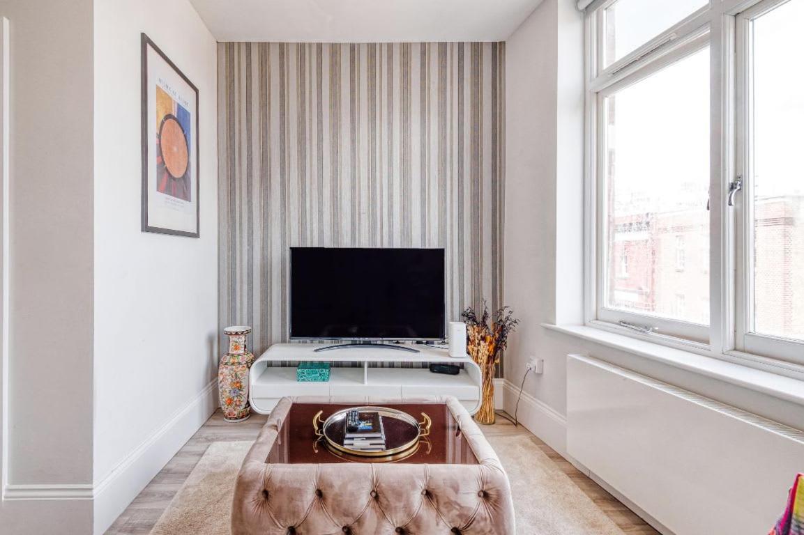 Elegant 1 Bed Apartment- Hampstead Village Londen