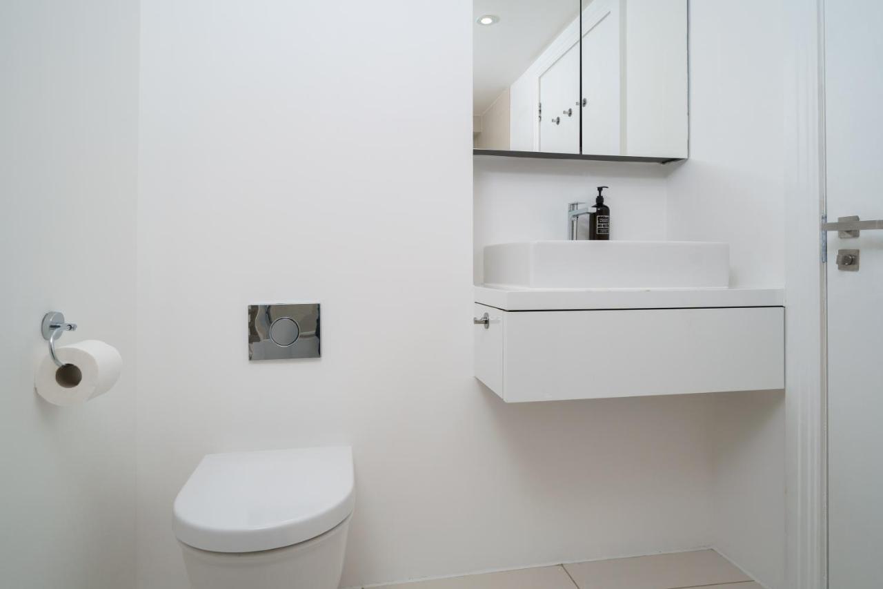 Appartement Aircon 2 Bedr, 3 Beds, 2 Bath Covent Garden, Subway Londen